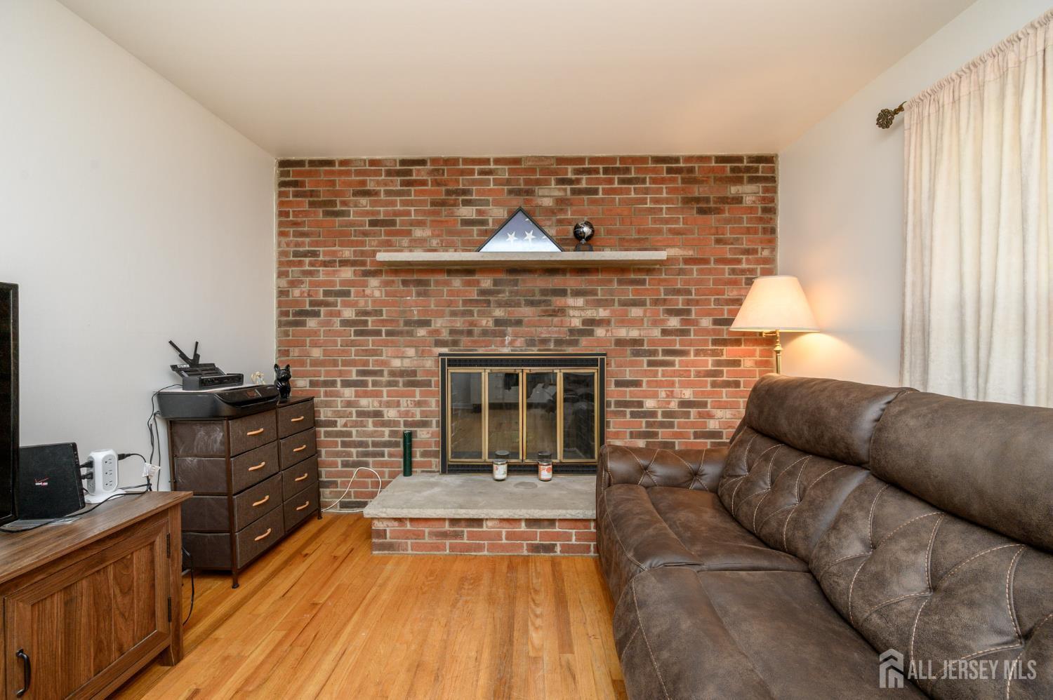 270 Ashwood Avenue  Kenilworth NJ 07033 photo