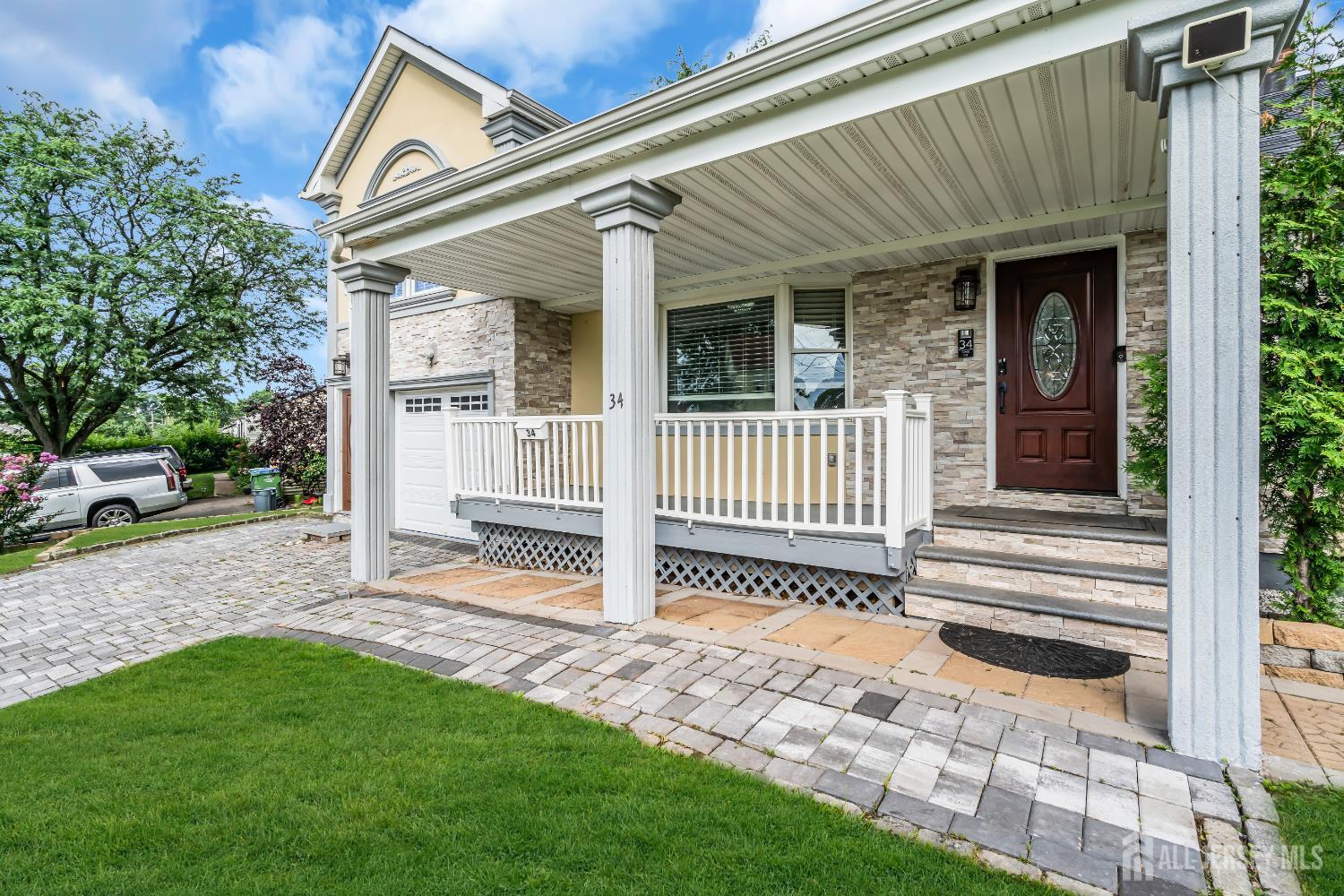 Property Photo:  34 Sims Rd Road  NJ 08817 