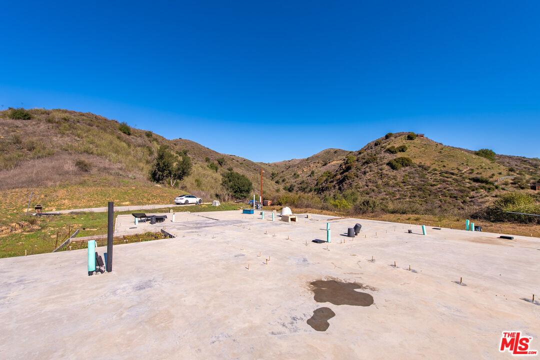 Property Photo: 2397 Stokes Canyon Rd CA 91302