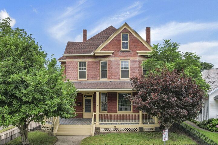 405 N Broad Street  Lancaster OH 43130 photo