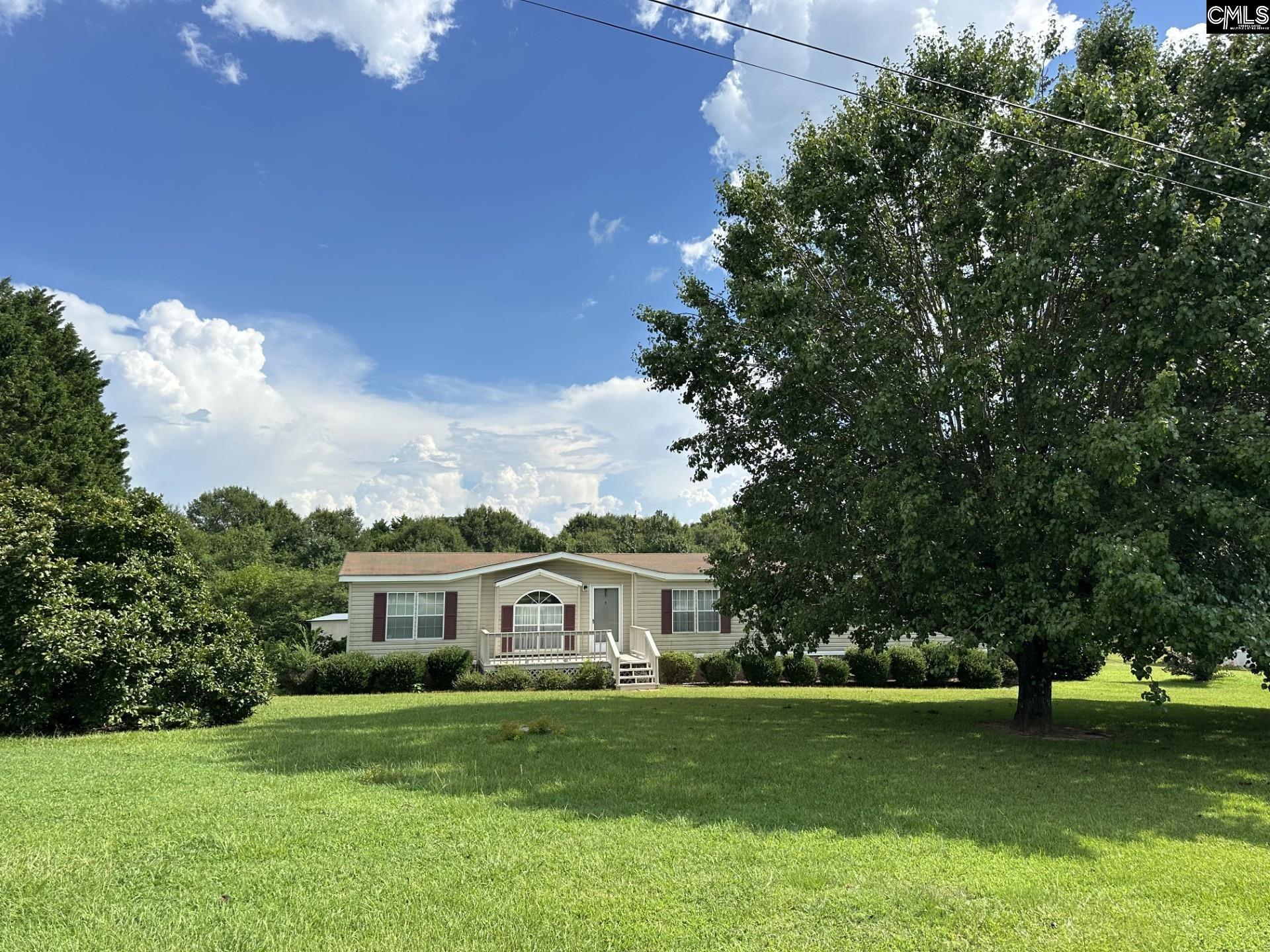 Property Photo:  424 Hawkins  SC 29108 