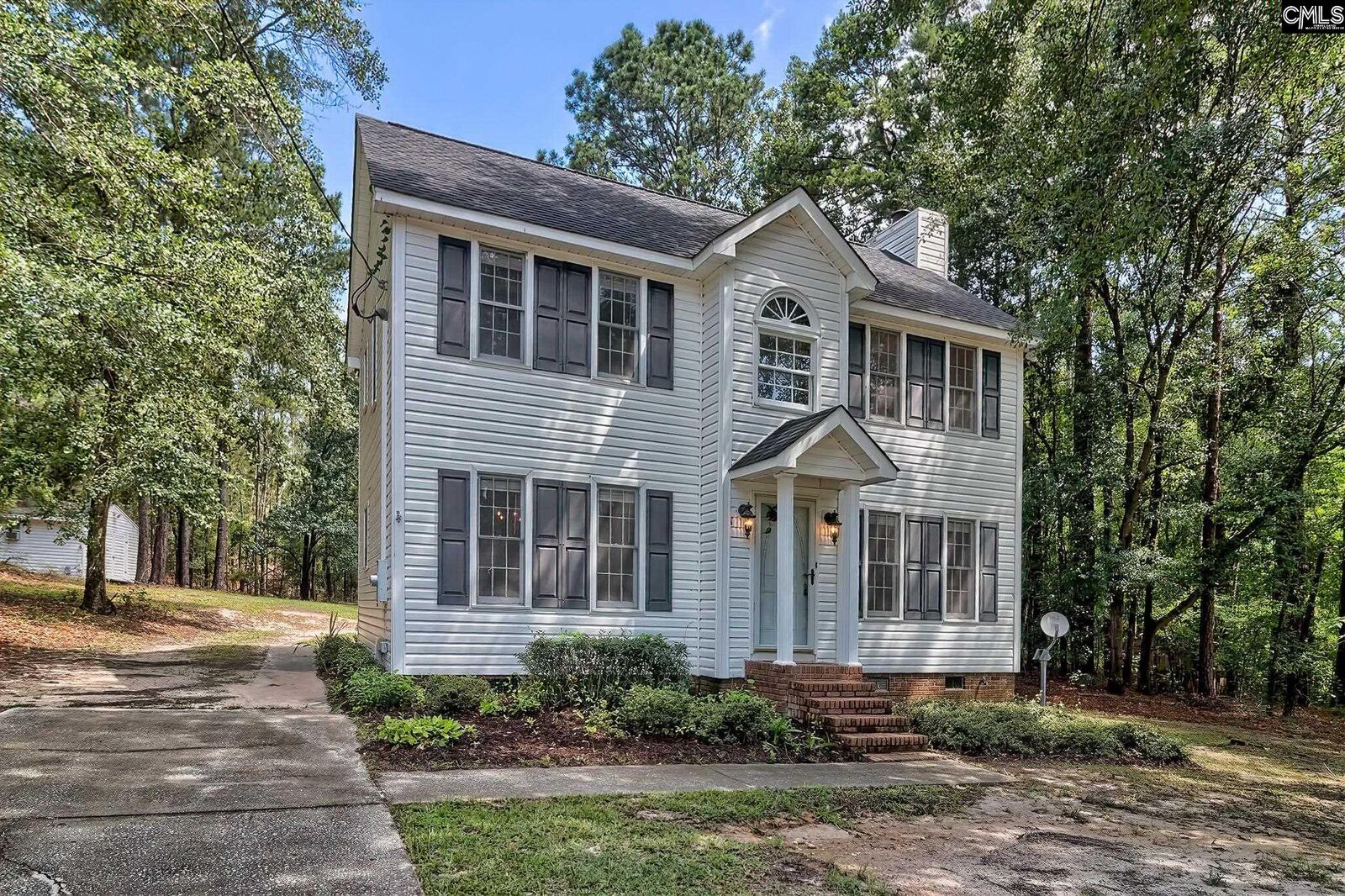 Property Photo: 1402 Woodtrail SC 29053-9181