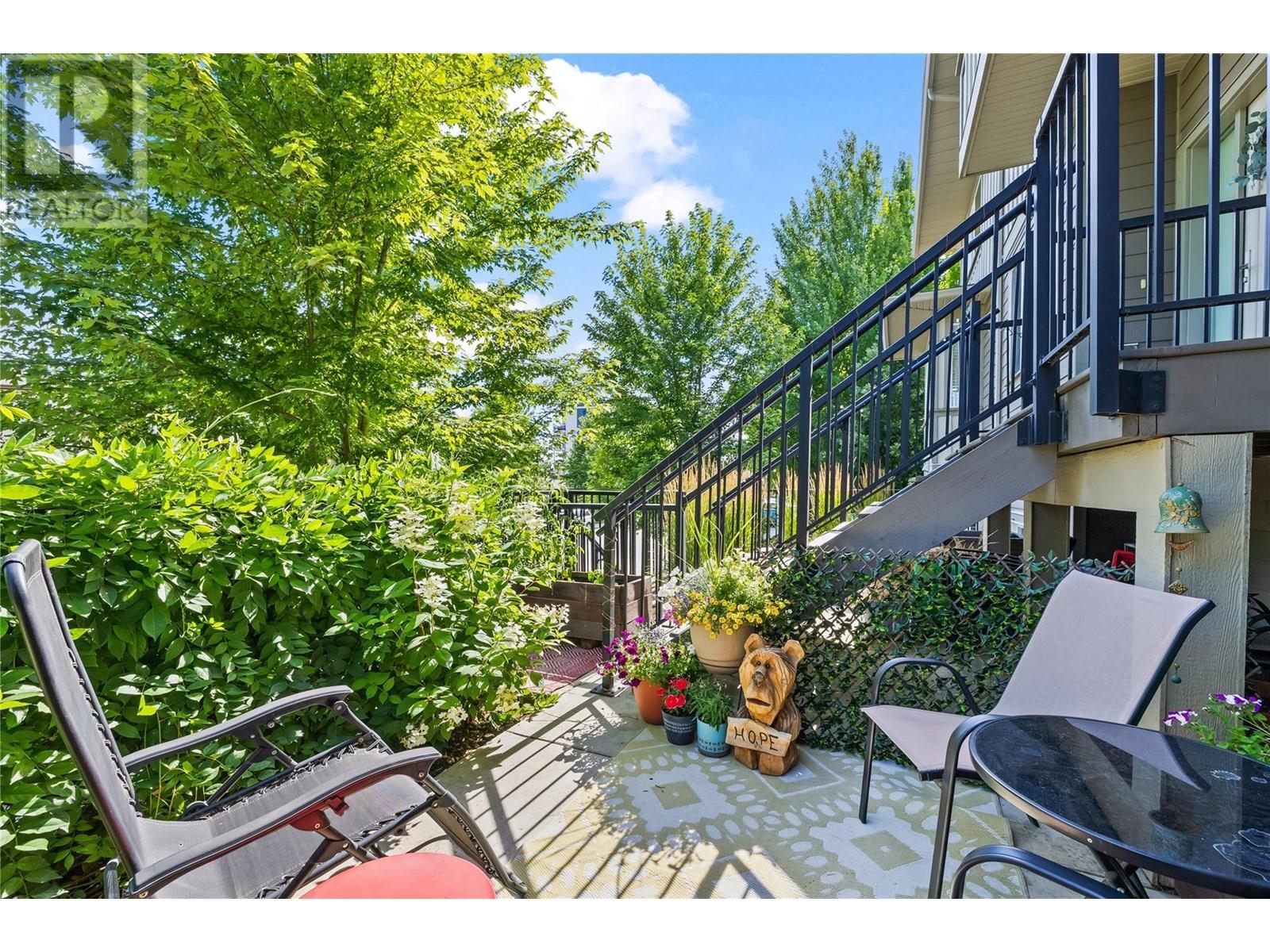 Photo de la propriété: 300 Drysdale Boulevard 3 BC V1V 3E6