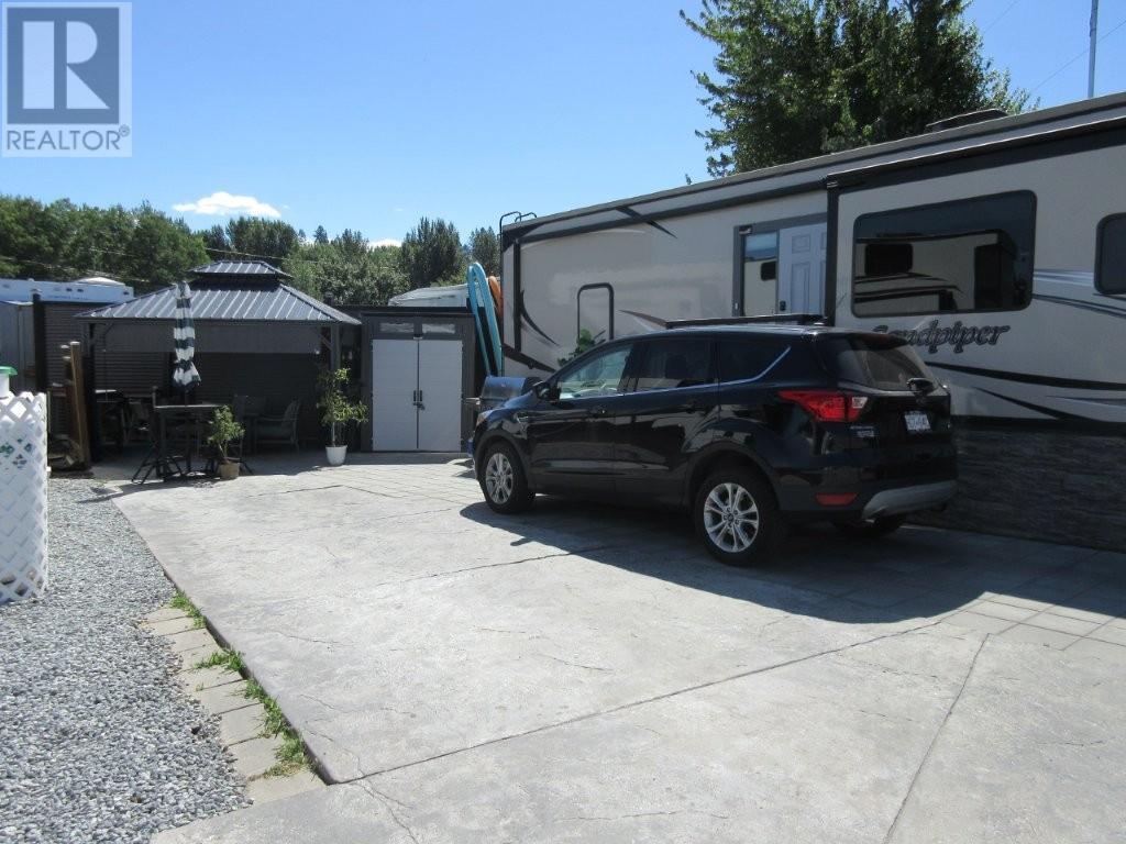 Property Photo: 415 Commonwealth Road 386 BC V4V 1P4