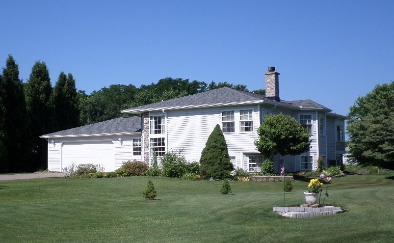 Property Photo: 5286 Waterhouse Drive PA 16510