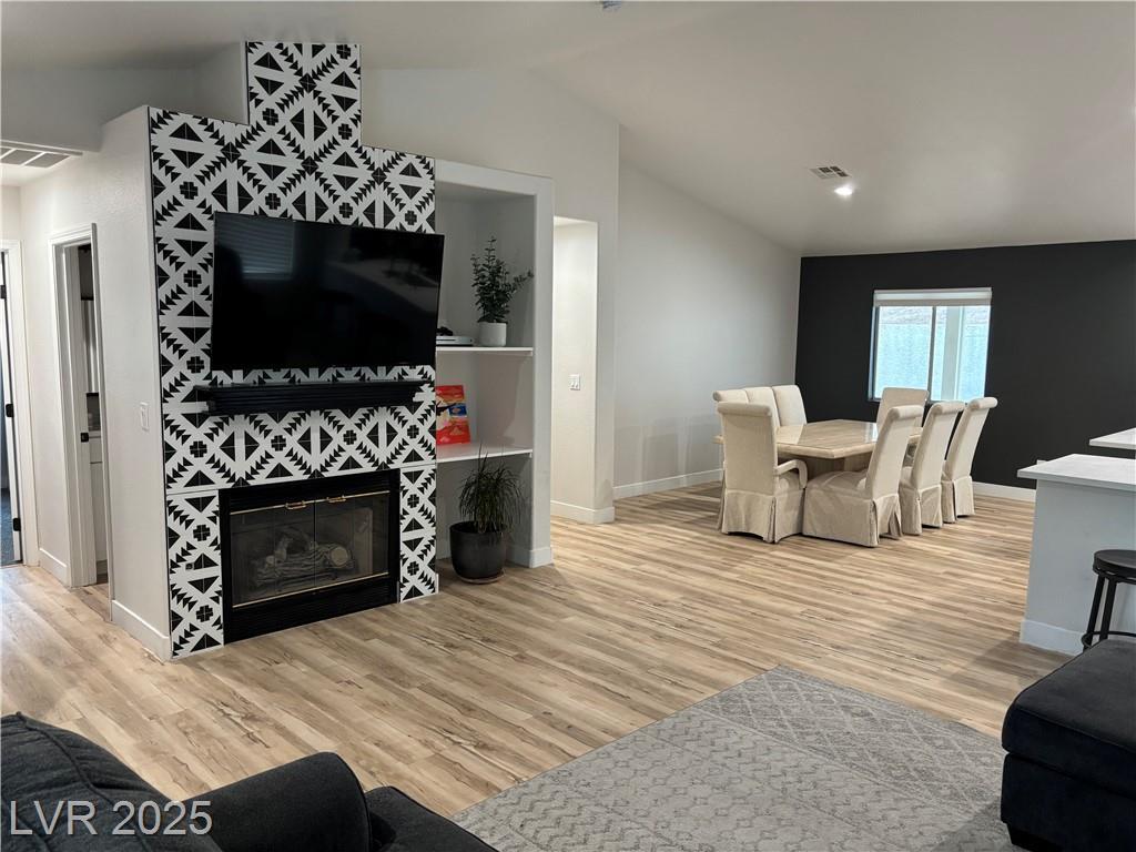 Property Photo: 1823 Vista Pointe Avenue NV 89012