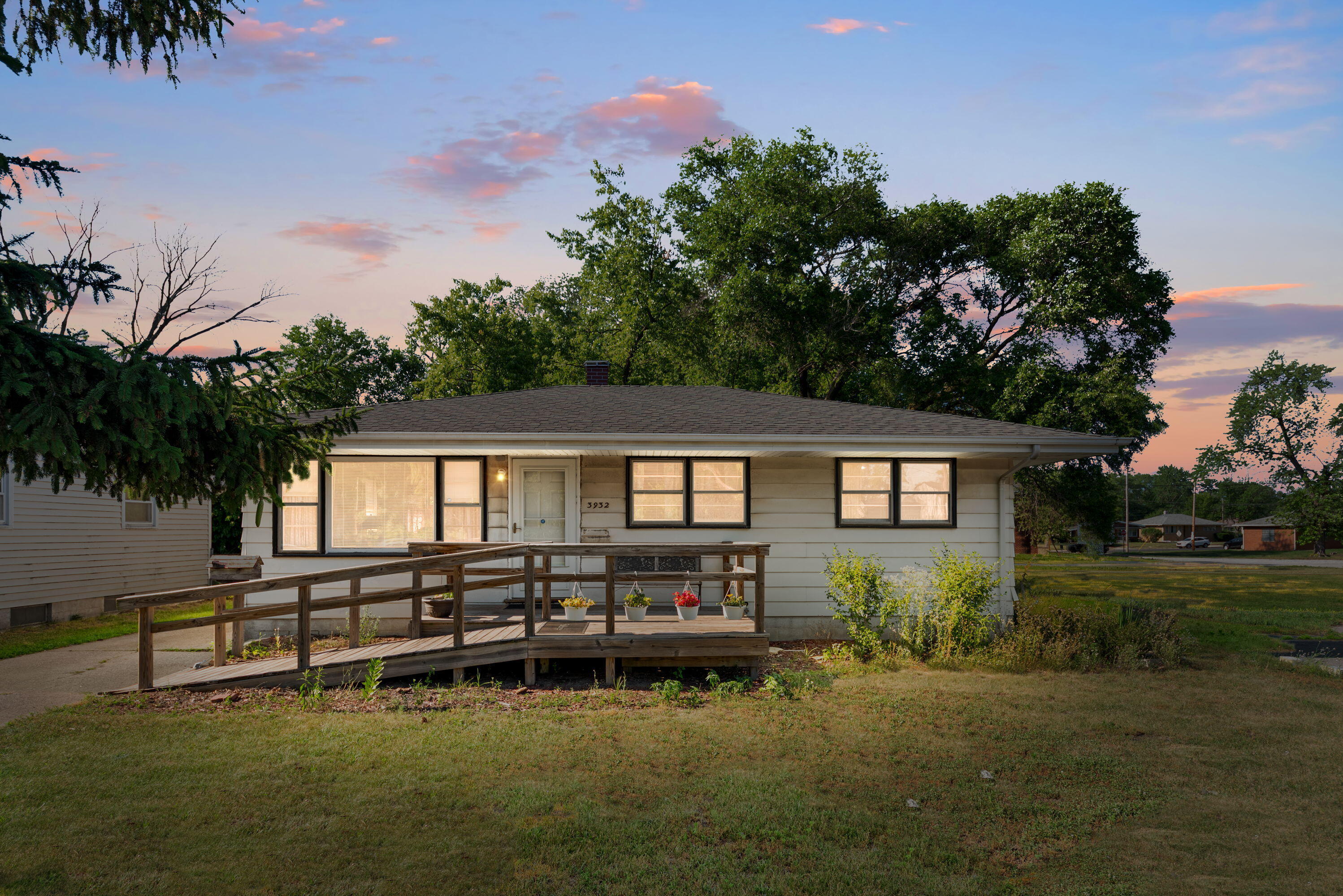 Property Photo: 3932 E 14th Avenue IN 46403
