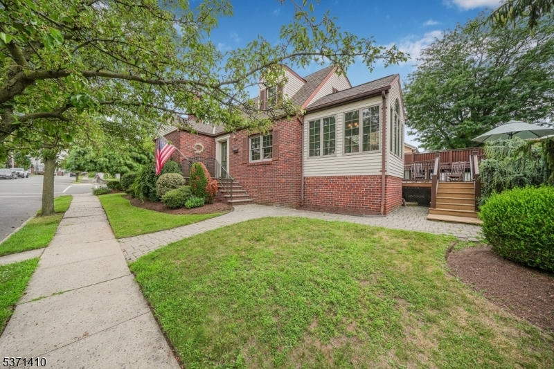 23 Lincoln Ave  North Arlington Boro NJ 07031 photo