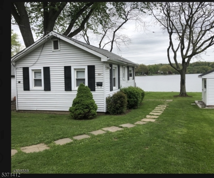 Property Photo: 39 Dell Ave NJ 07857