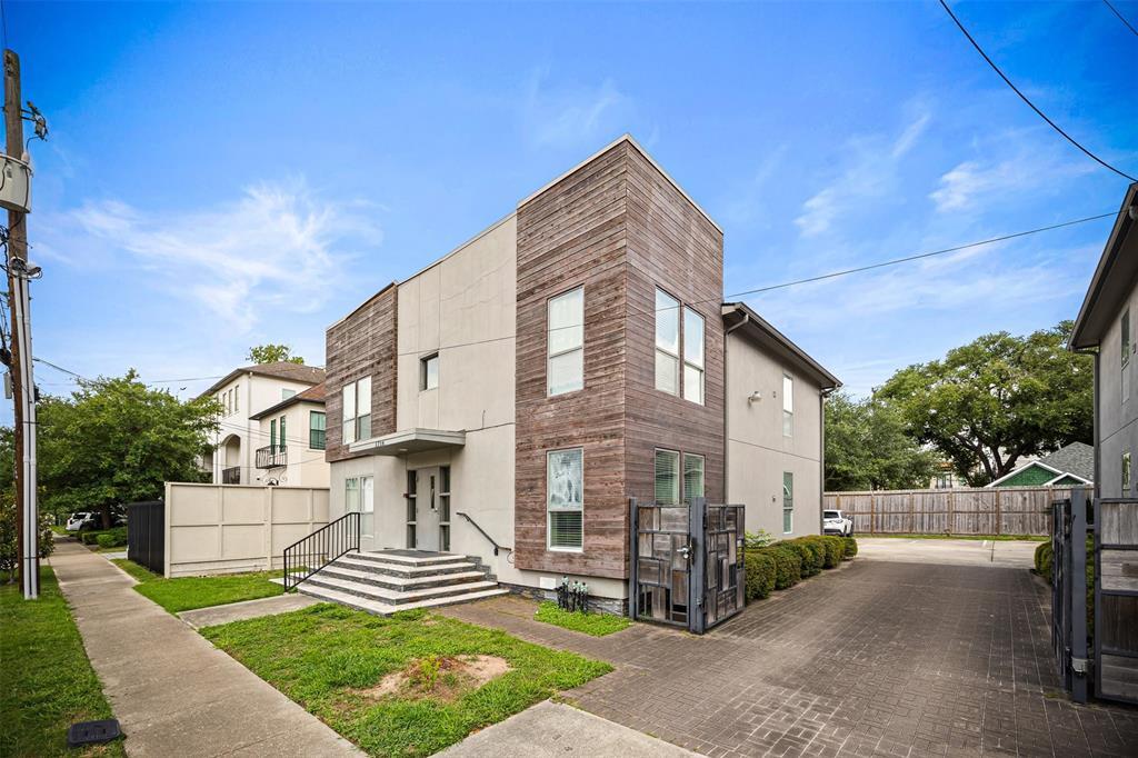 Property Photo: 1716 Maryland Street B TX 77006