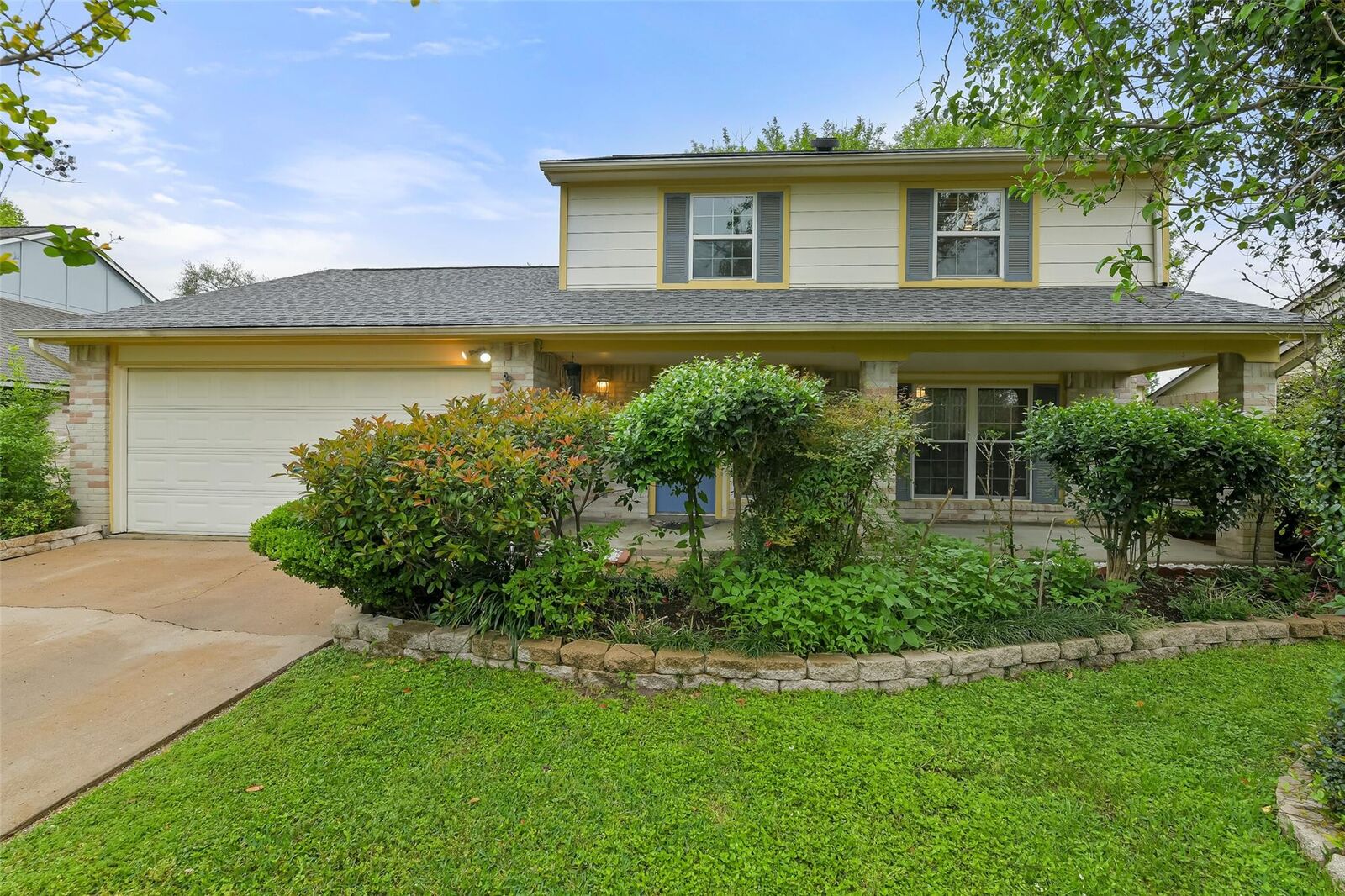 Property Photo: 10114 Spotted Horse Drive TX 77064