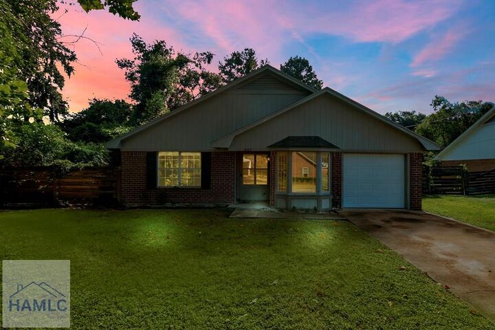 Property Photo:  667 Windward Drive  GA 31313 