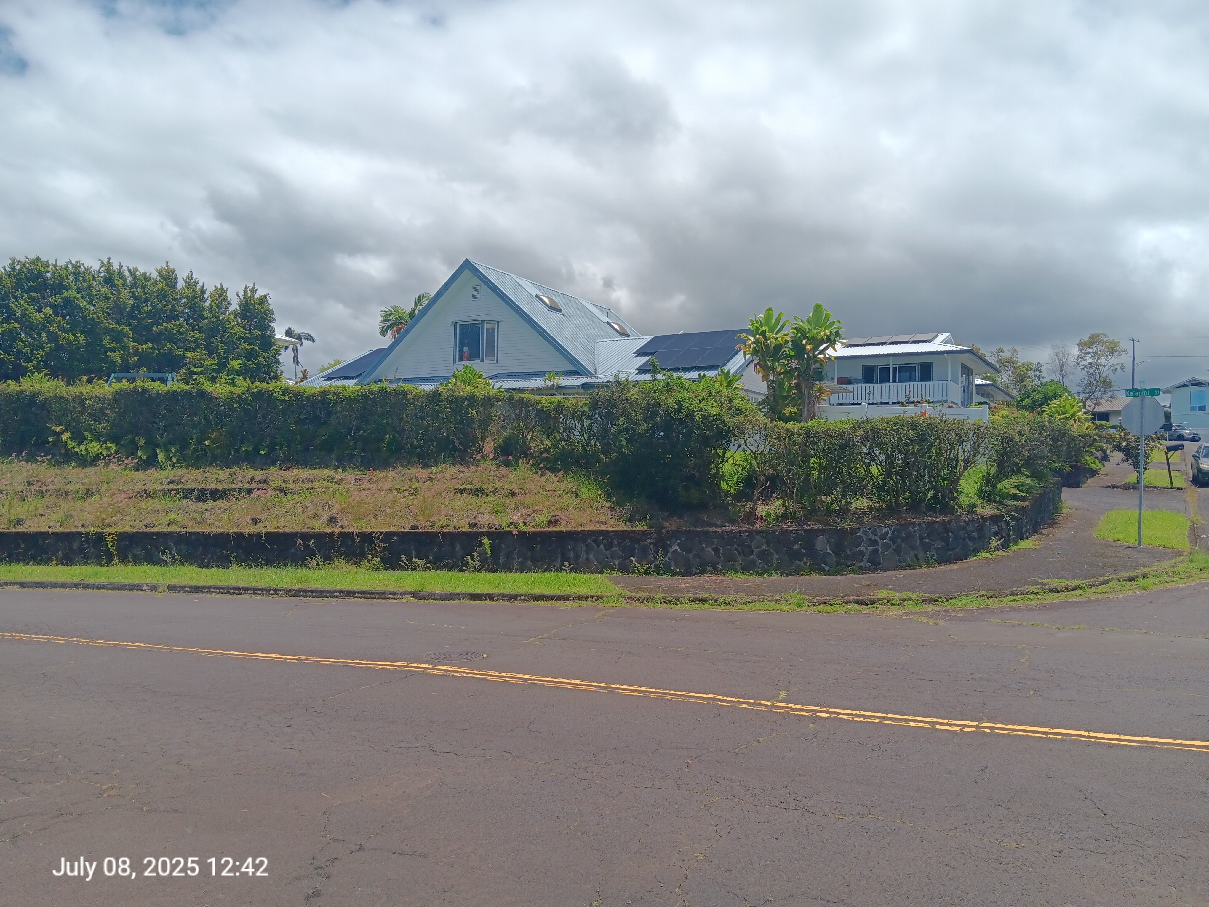 Property Photo: 433 Kaanini St HI 96720