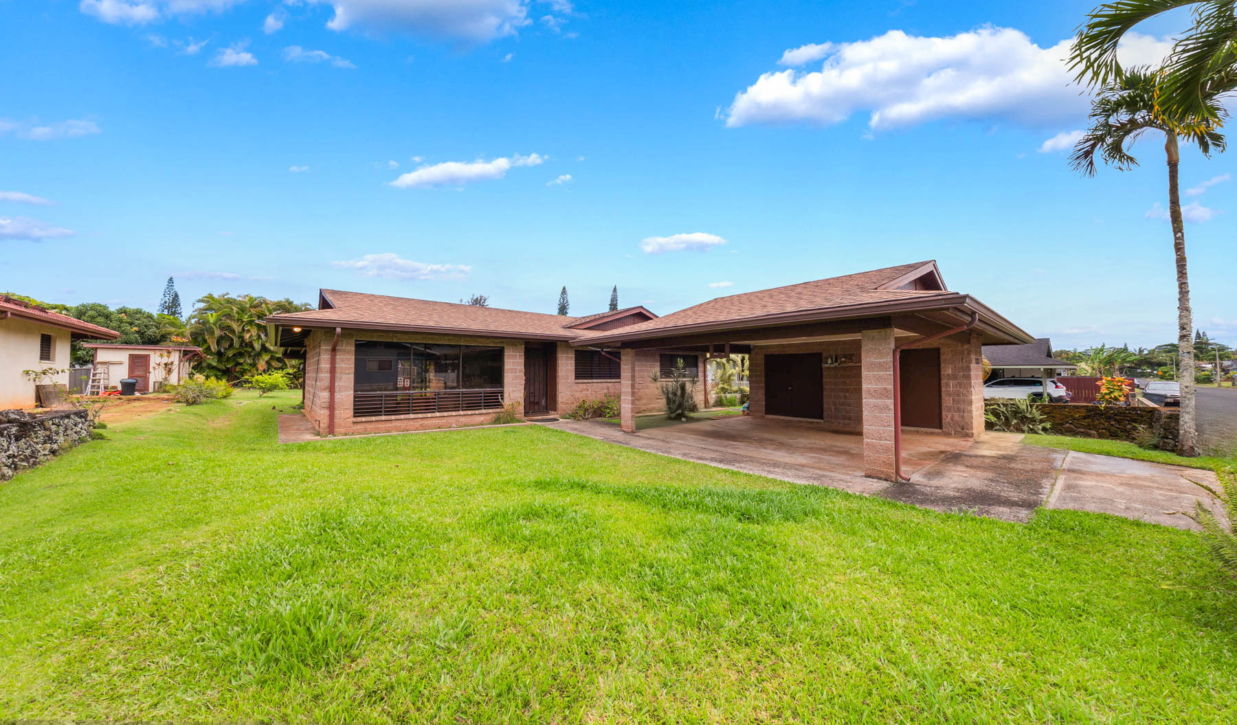 Property Photo:  328 Molo St  HI 96746 