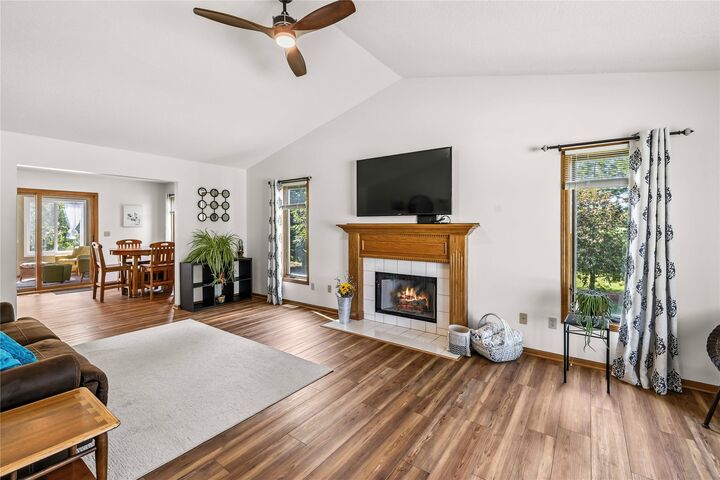 Property Photo:  9421 NE 28th Court  IA 50021 