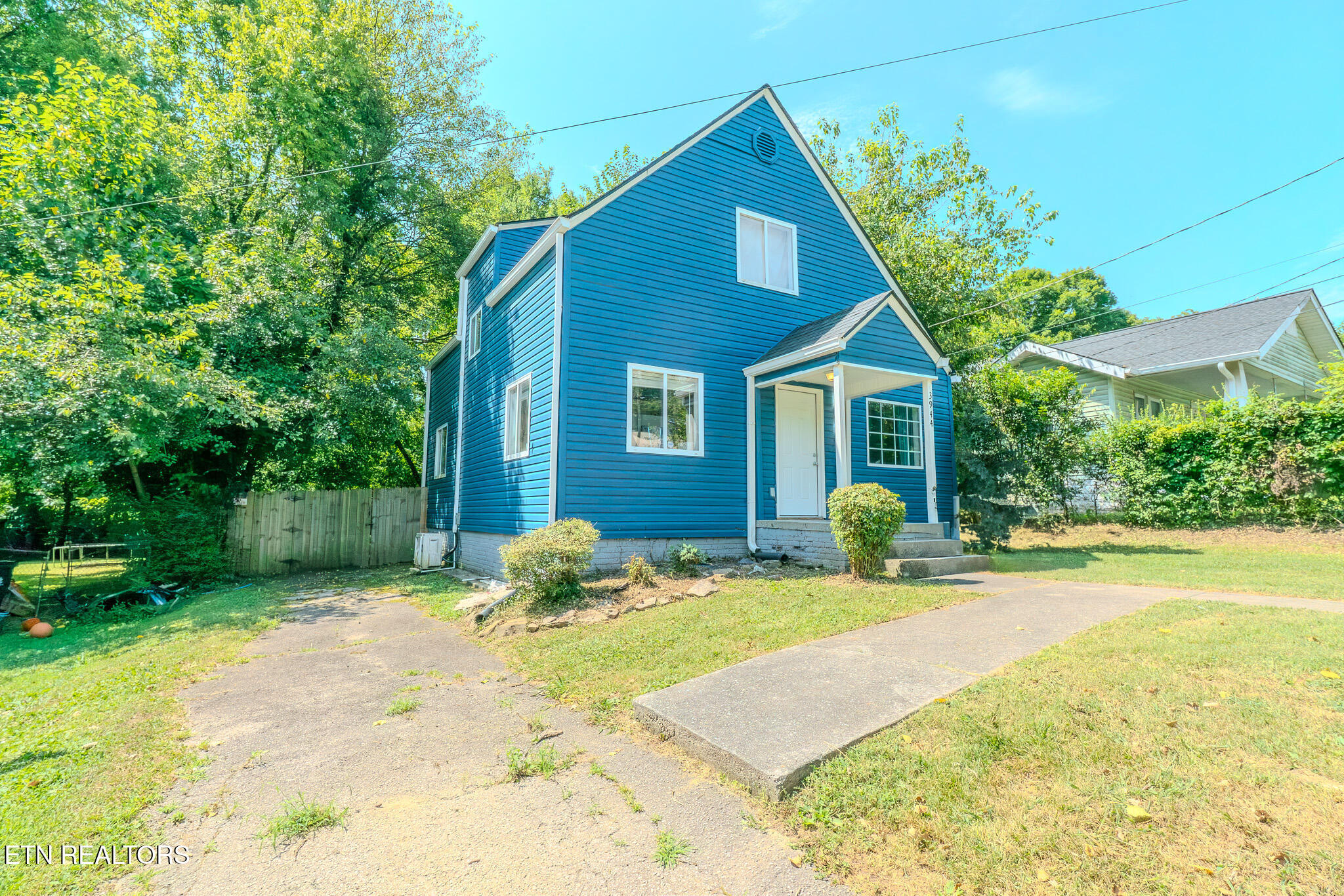 Property Photo: 3944 Porter Ave TN 37914