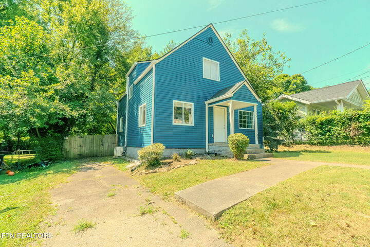 Property Photo:  3944 Porter Ave  TN 37914 