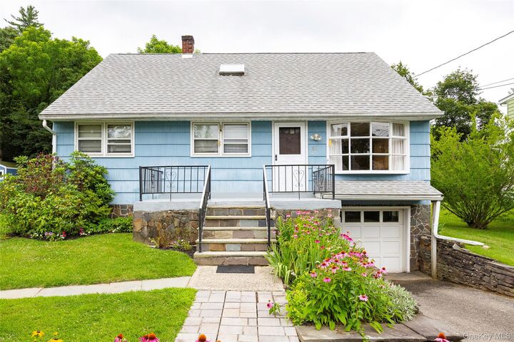 Property Photo:  511 Walnut Street  NY 12443 