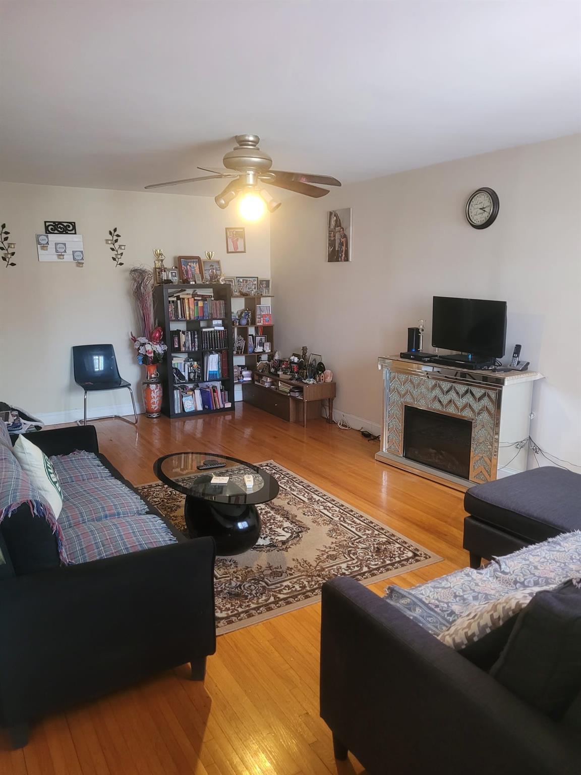 Property Photo:  89-40 217th Street Apt 1  NY 11427 