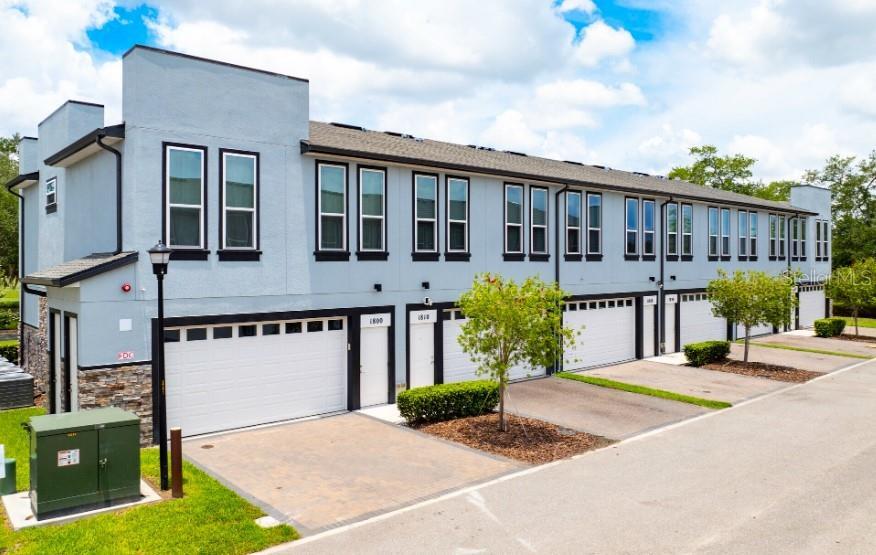 Property Photo: 2105 Broome Street FL 34743
