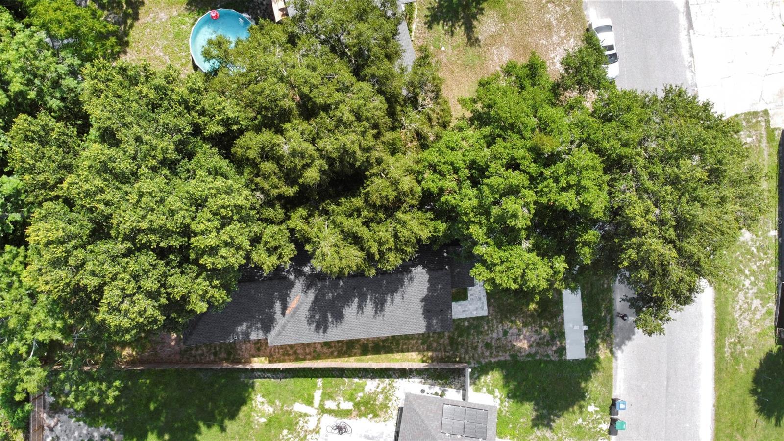 Property Photo: 726 Eldridge Street FL 32803