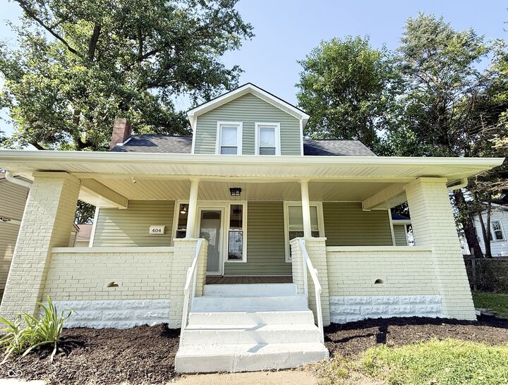 Property Photo: 404 E Monroe Street IN 46001