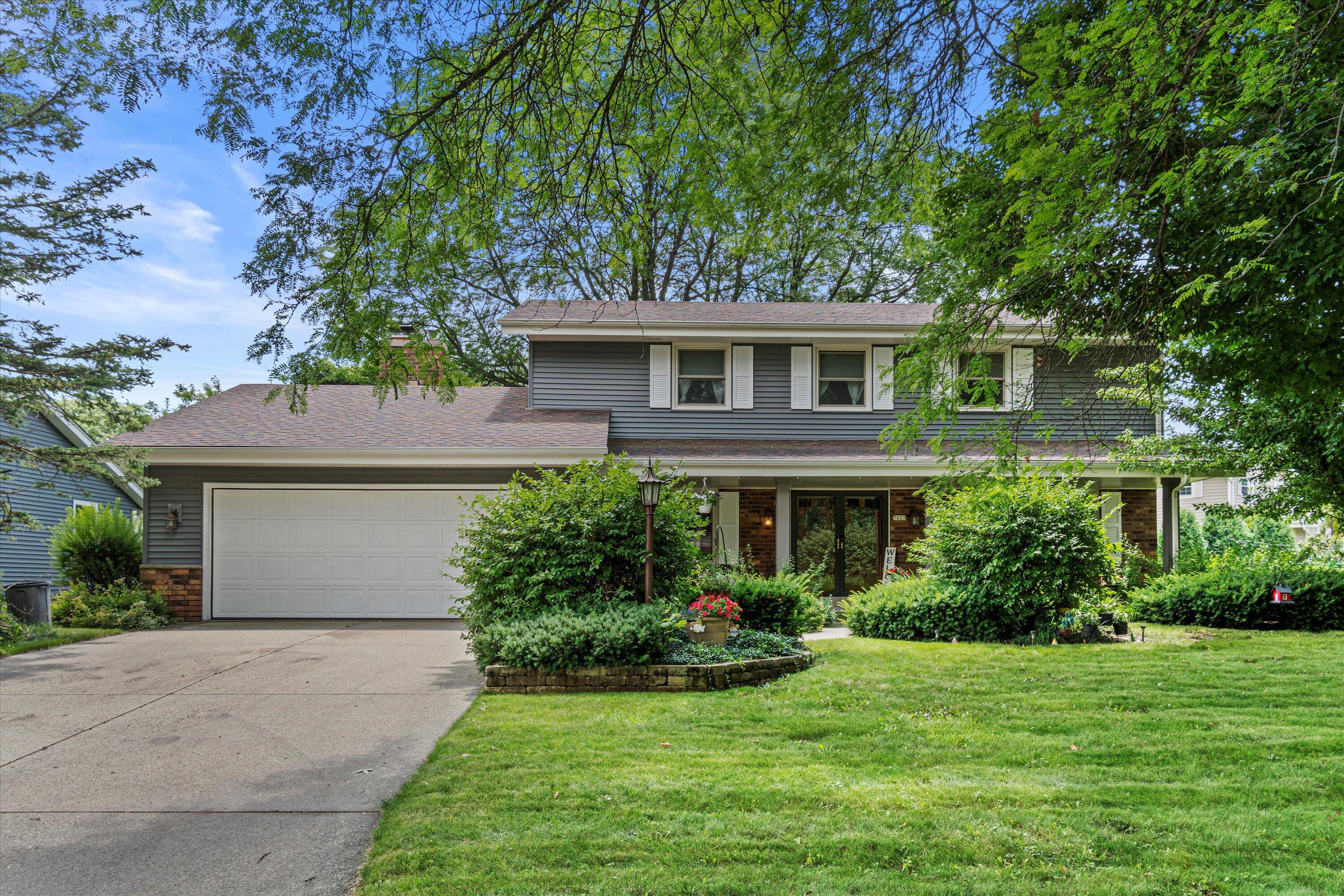 7027 Horizon Dr  Greendale WI 53129 photo