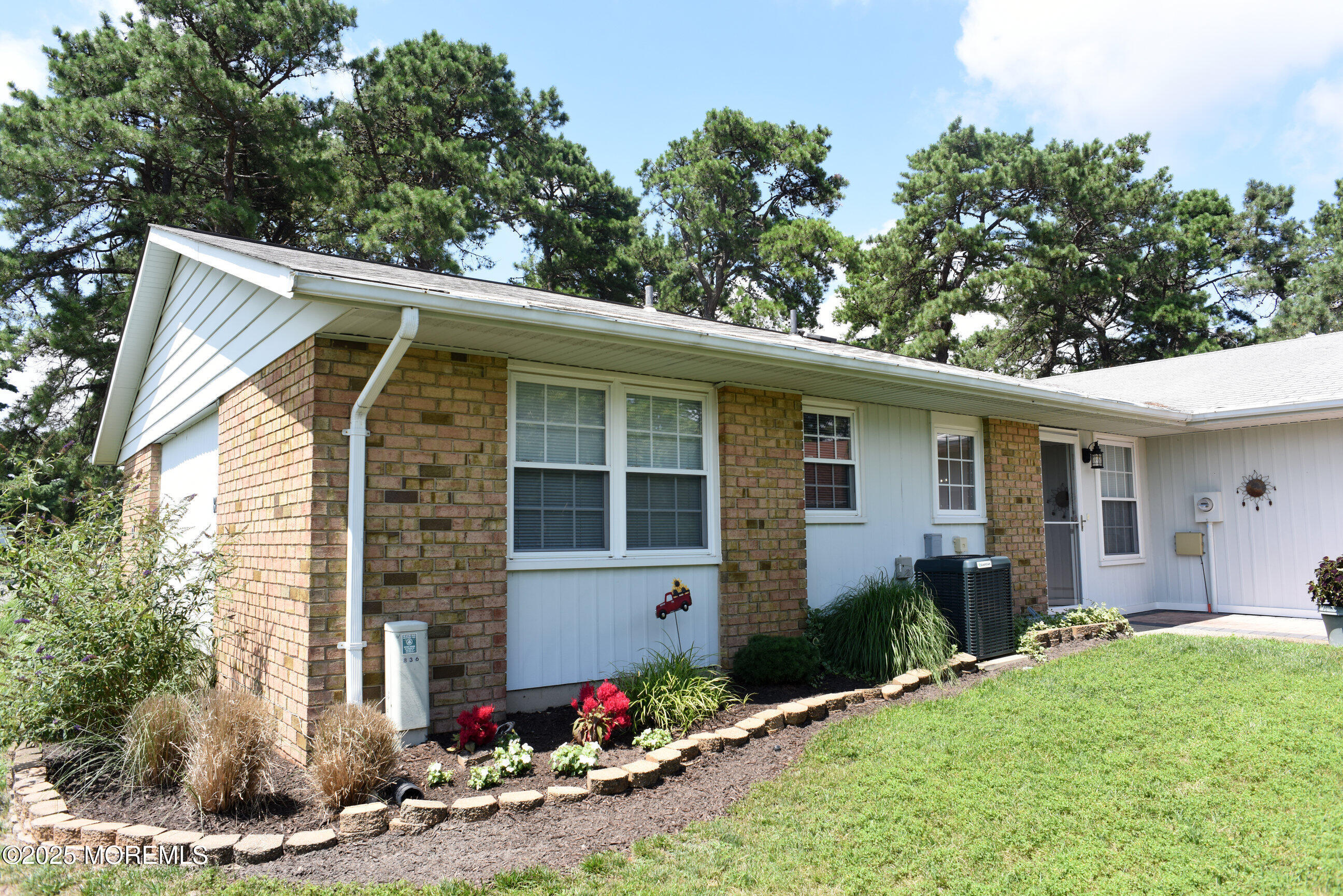 Property Photo:  8B Cambridge Circle  NJ 08759 