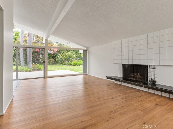 Property Photo: 2640 Via Anacapa CA 90274