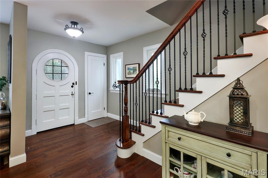 Property Photo: 728 Yale Avenue MO 63130