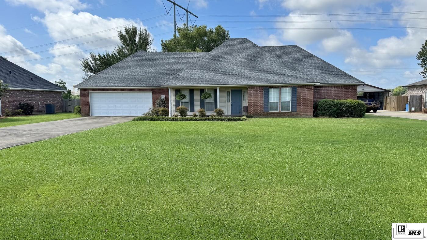 Property Photo: 606 Guthrie Road LA 71280
