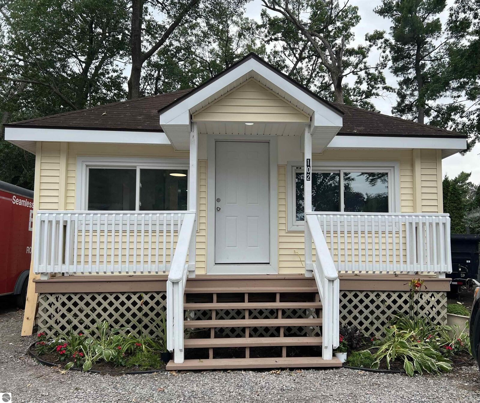Property Photo:  102 Oak Street  MI 48651 