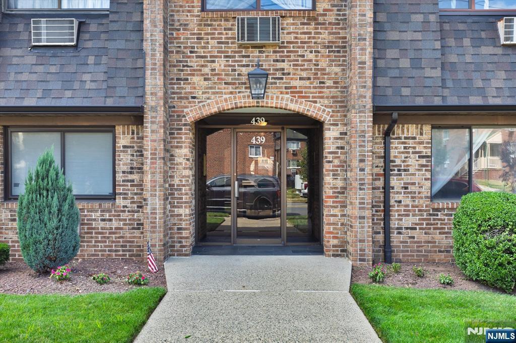 Property Photo:  439 Ridge Road 6  NJ 07071 
