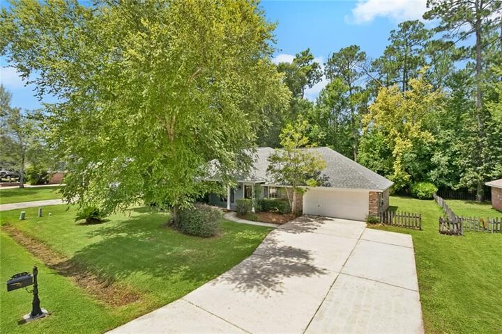 Property Photo:  418 Westwood Drive  LA 70471 
