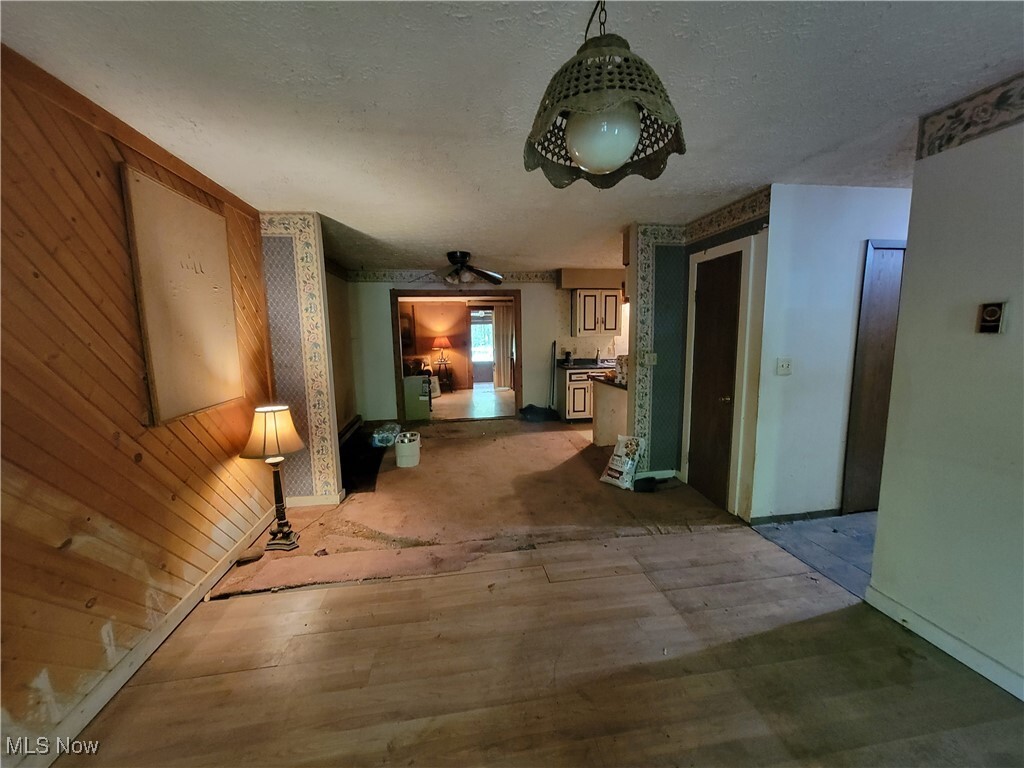 Property Photo: 18620 Shaw Road OH 44023