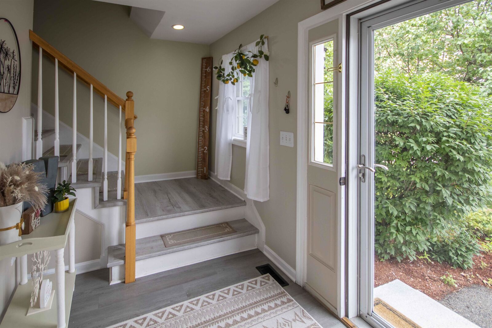 Property Photo:  1465 Hooksett Road  NH 03106 