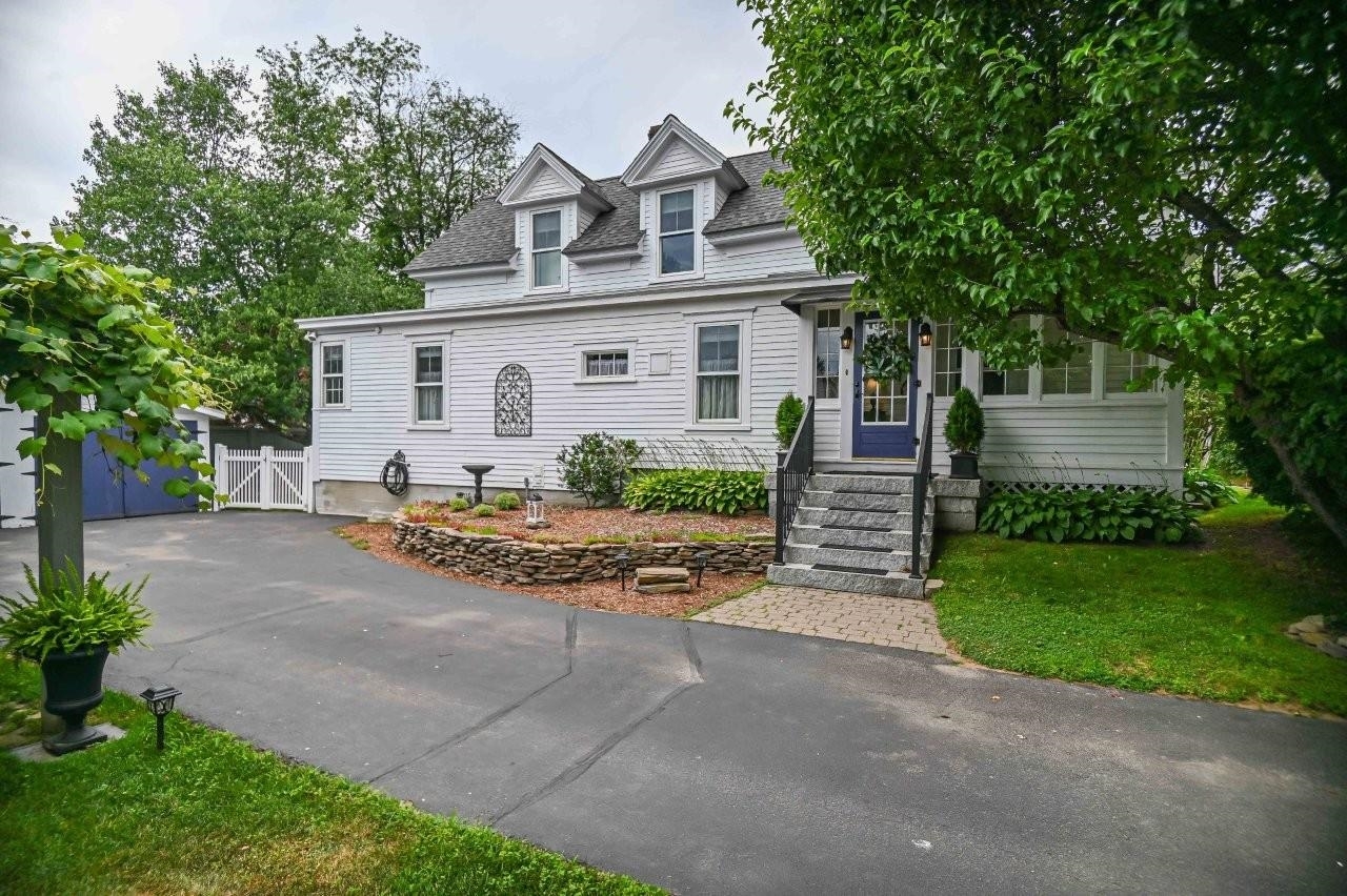 Property Photo: 32 River Road ME 04027