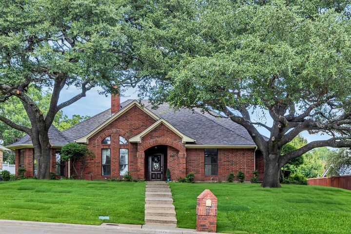 1675 Shores Boulevard  Rockwall TX 75087 photo