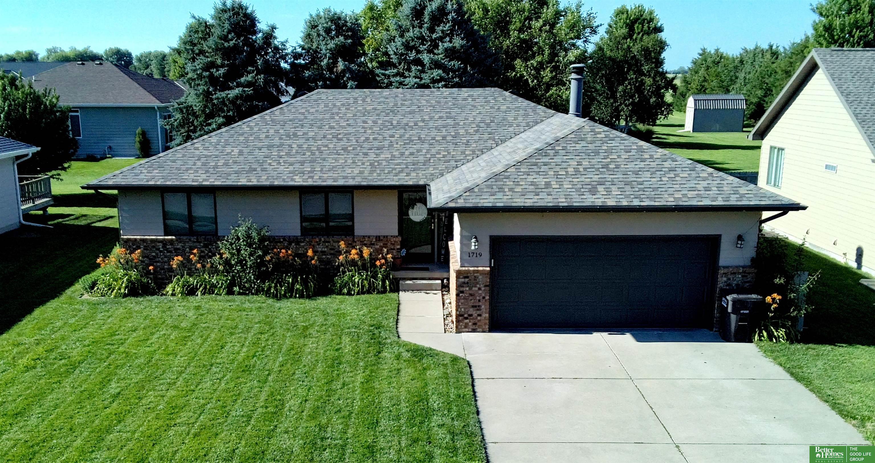 1719 E 15th Street  York NE 68467 photo