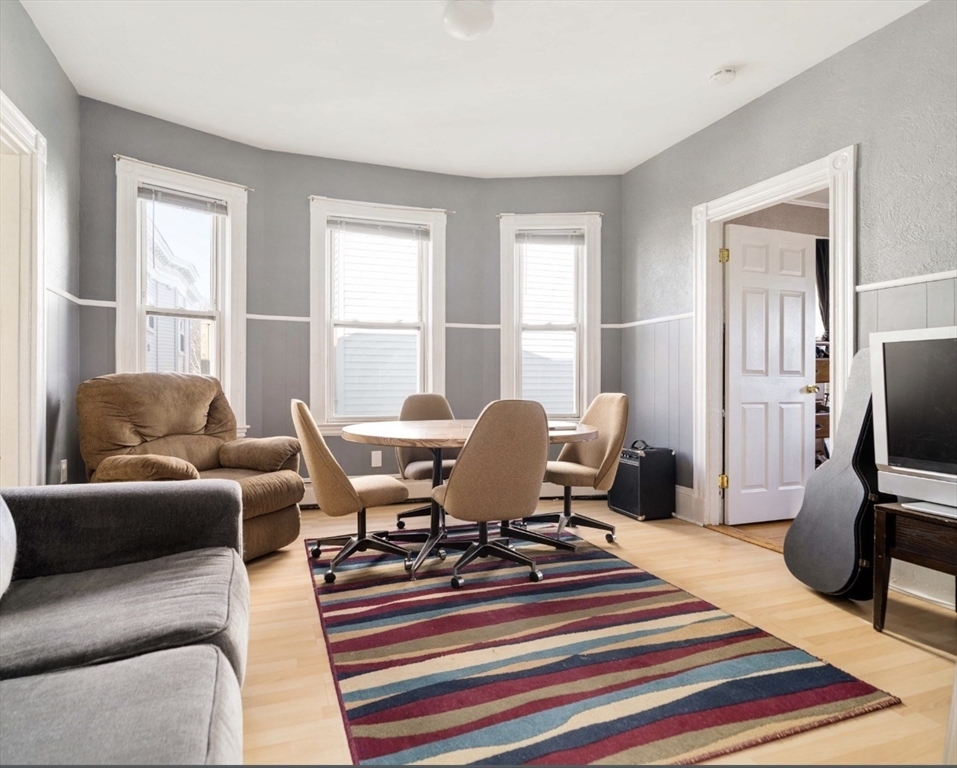 Property Photo: 5 Fountain Ave 3 MA 02145