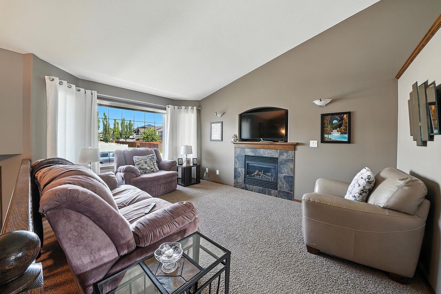 Property Photo: 179 Issard Close AB T4R 0C2