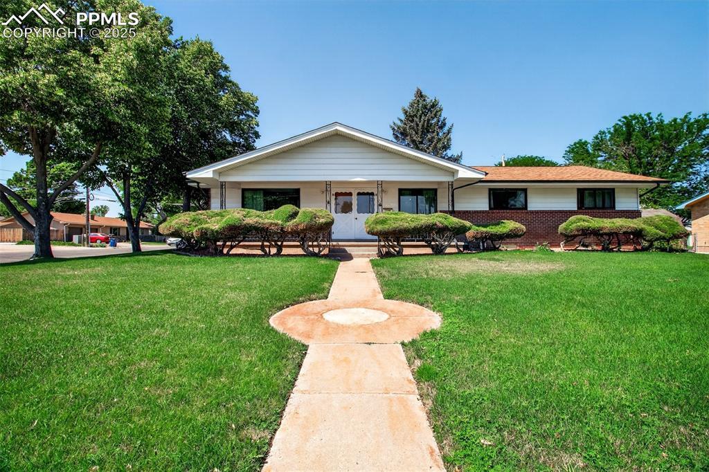 Property Photo: 80 Baylor Street CO 81005