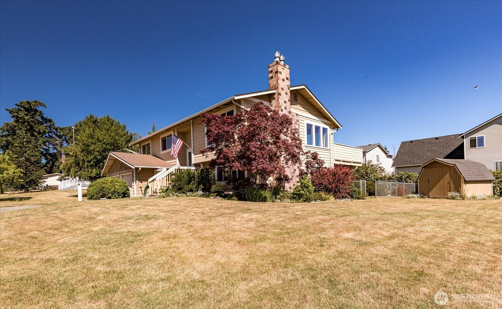 Property Photo: 624 SW 2nd Avenue WA 98277