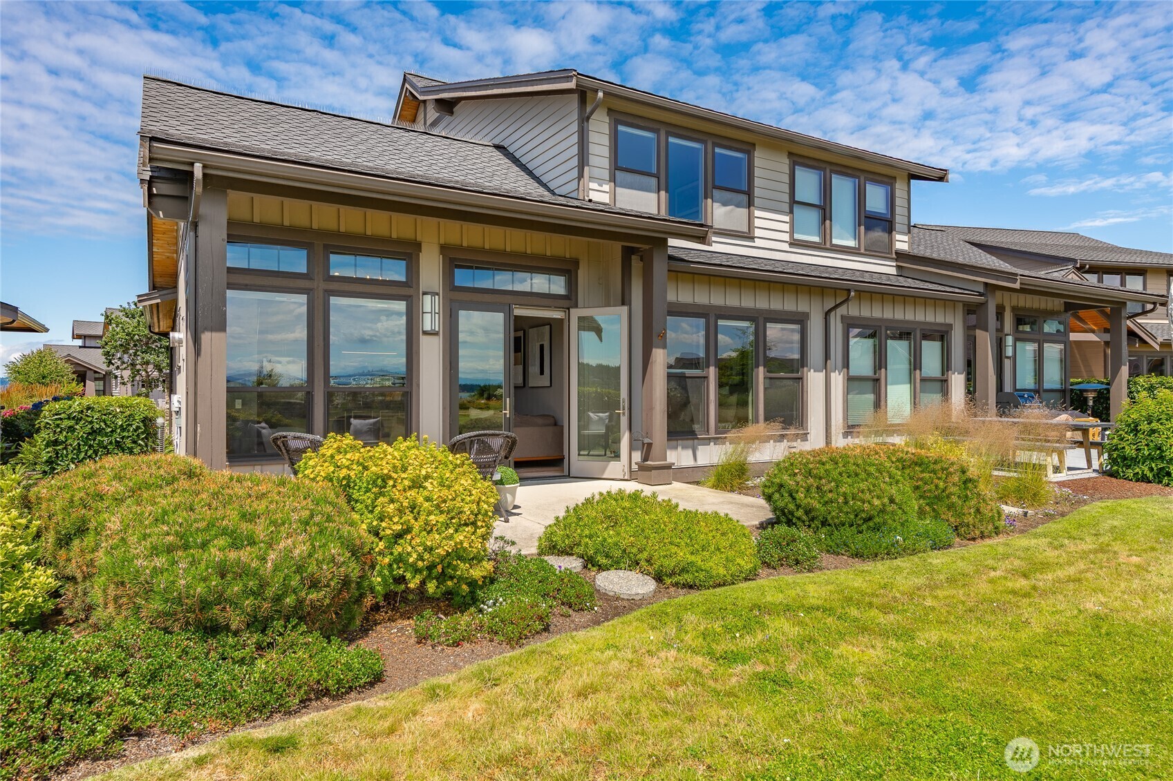 Property Photo: 9424 Turnstone Lane 29 WA 98230