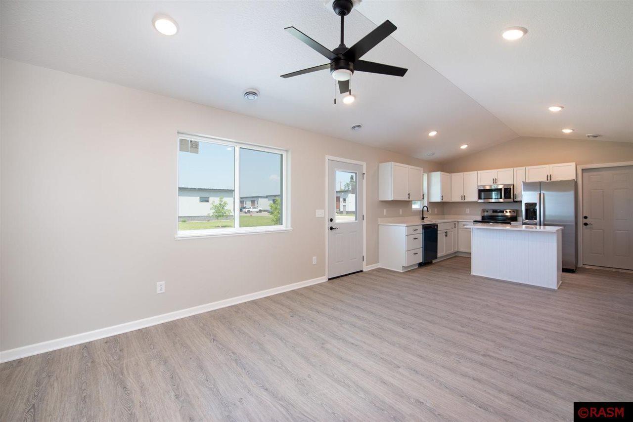 Property Photo: 3101 Scotch Lane MN 56001