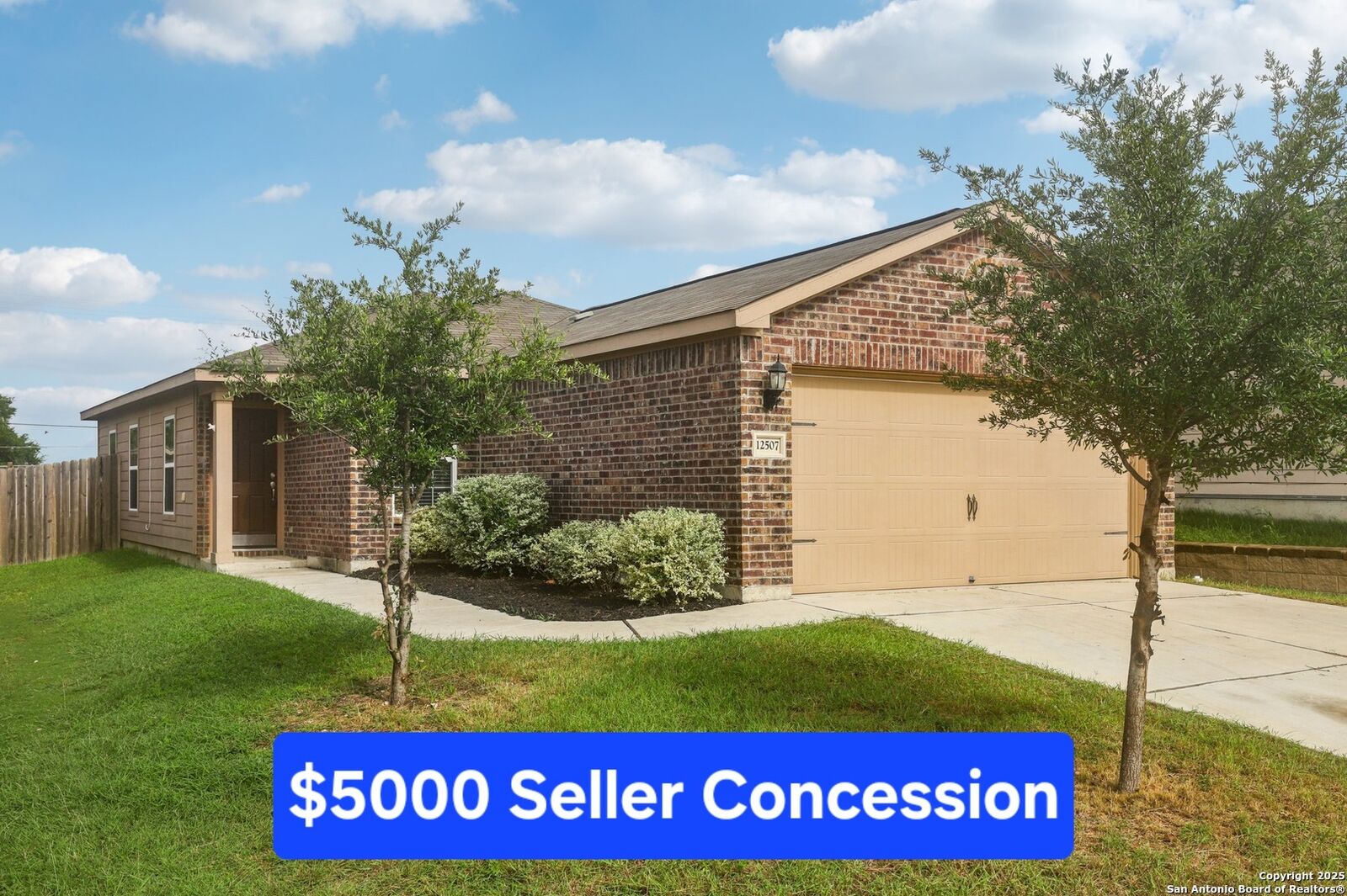Property Photo: 12507 Switchgrass TX 78252
