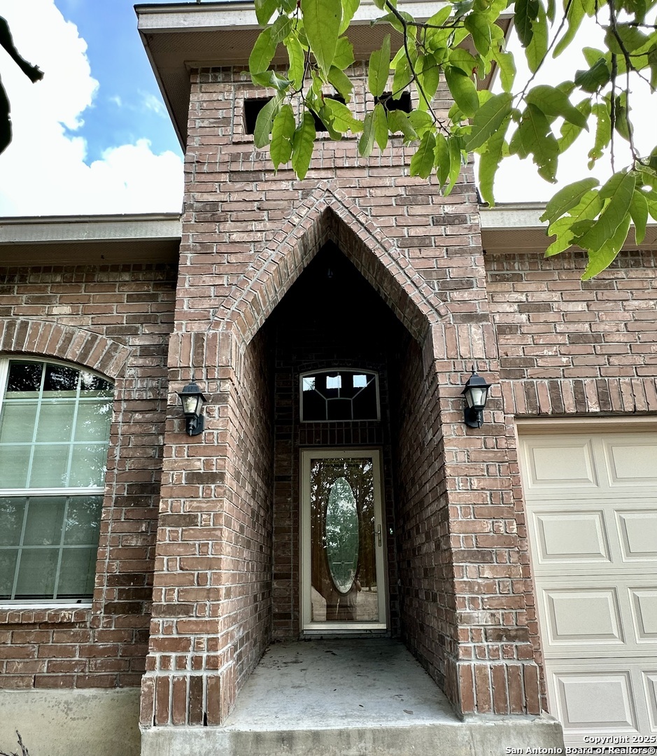 Property Photo: 3923 Grissom TX 78251
