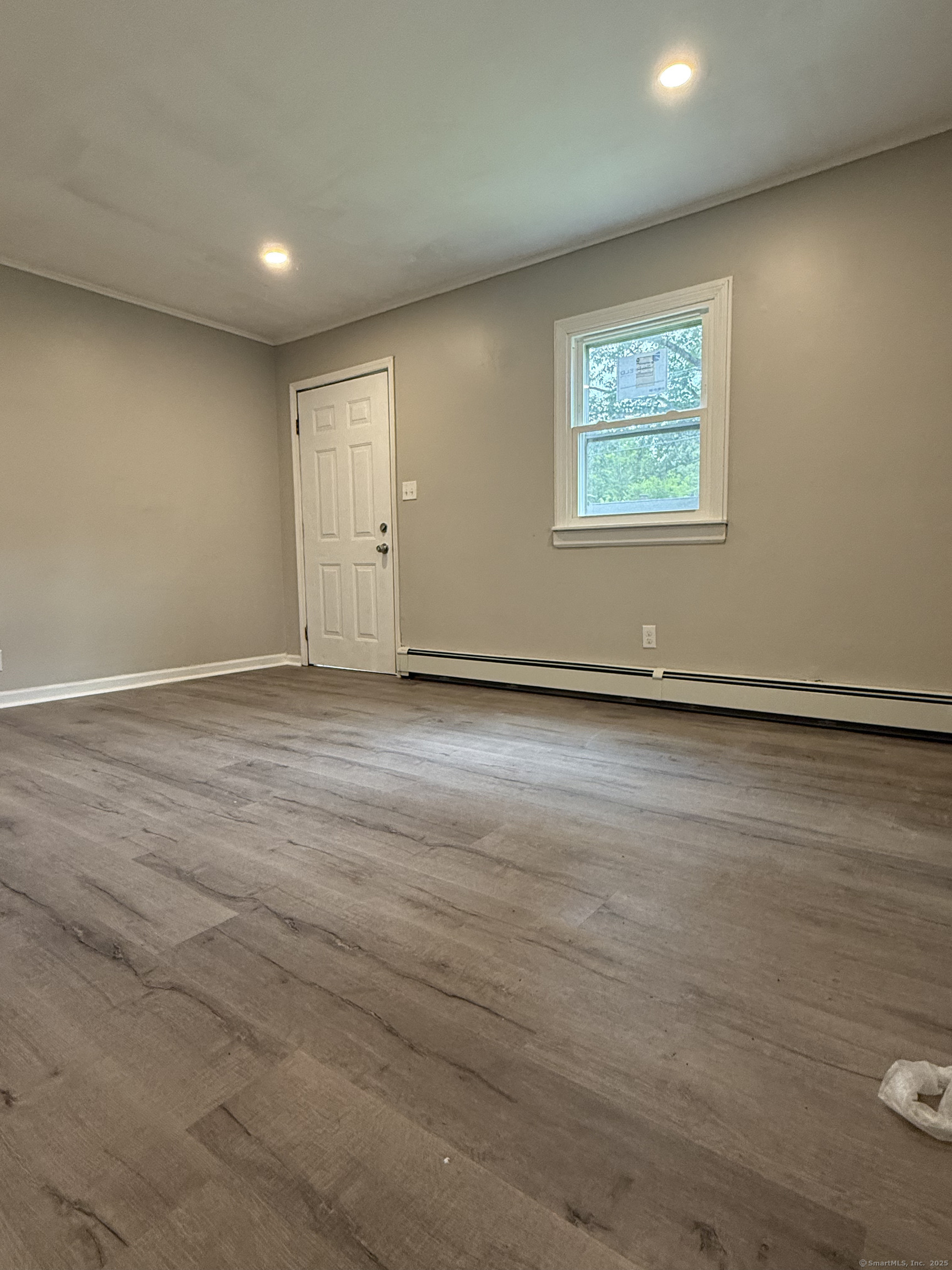 Property Photo:  76 Devon Drive  CT 06040 