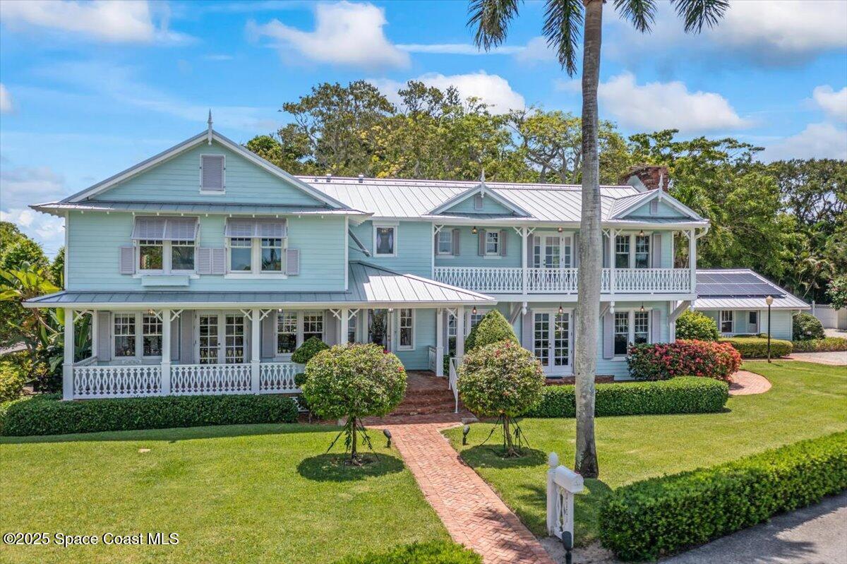 Property Photo:  1101 River Road  FL 32951 