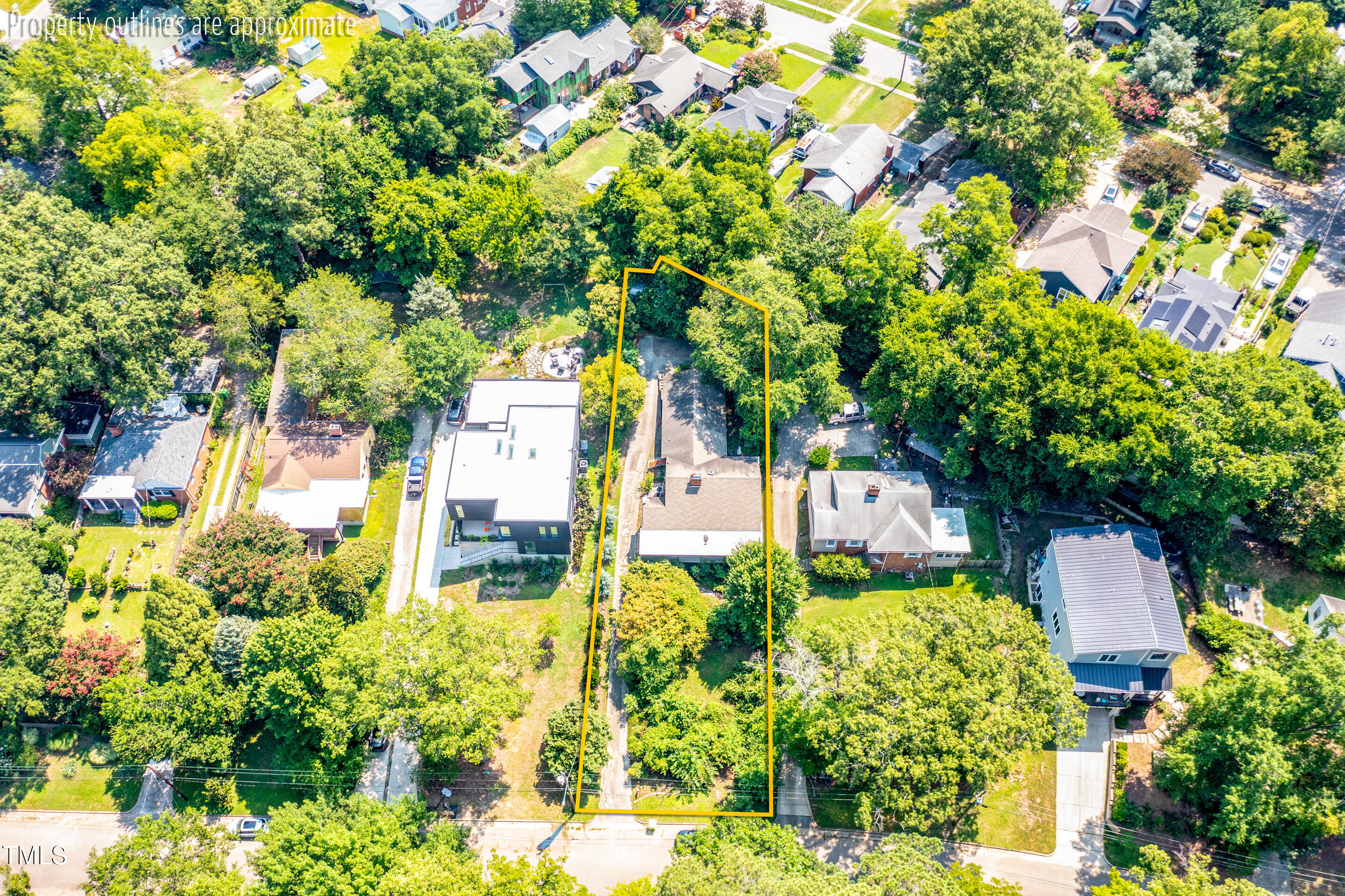 Property Photo: 1228 Marshall Street NC 27604
